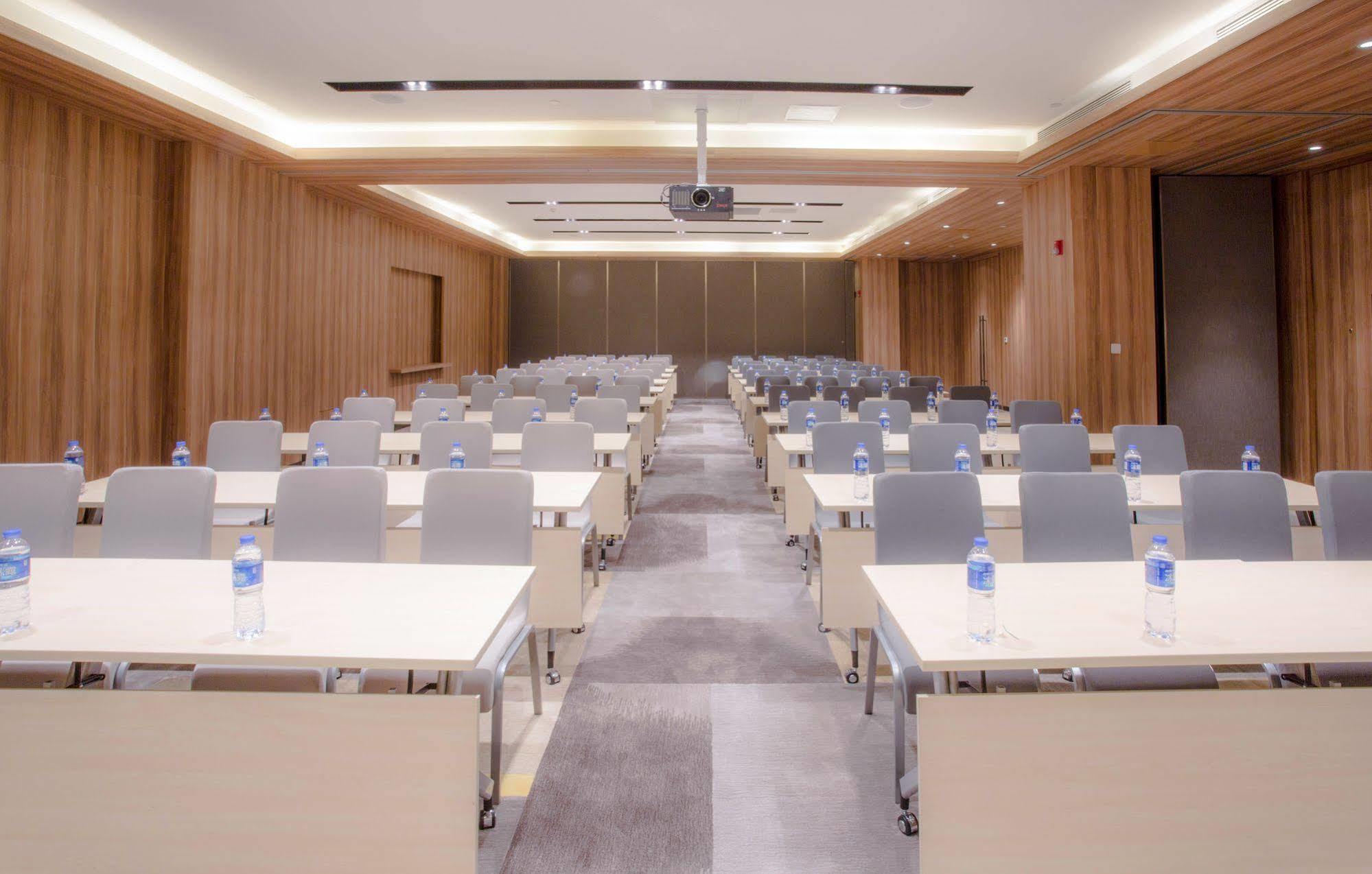 Hyatt Place Foshan Lishui מראה חיצוני תמונה